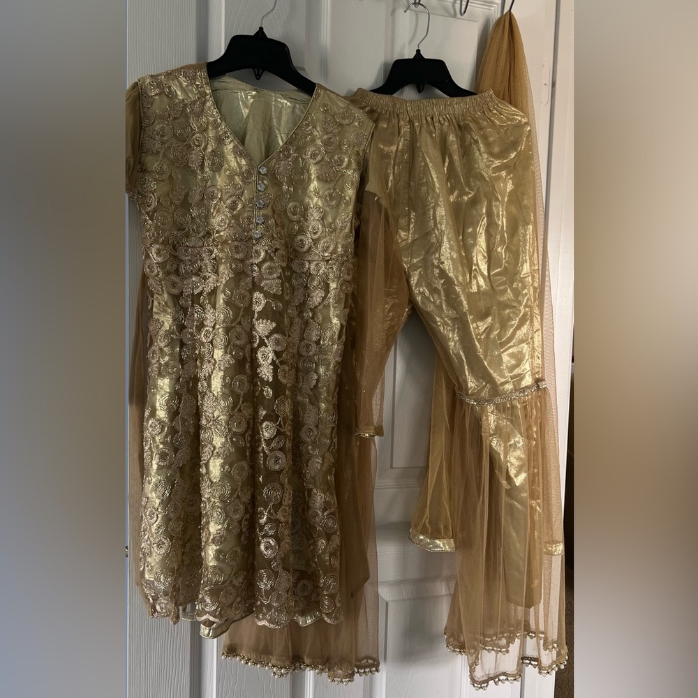 3 pcs Elegant Pure Gold Floral Dress with Sheer Sleeves and Sharara type trous
